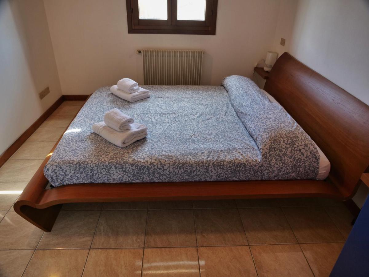 Lounge Del Duca, Centralissimo Bicamere Su Due Livelli - Posto Auto A Richesta Grado Zewnętrze zdjęcie
