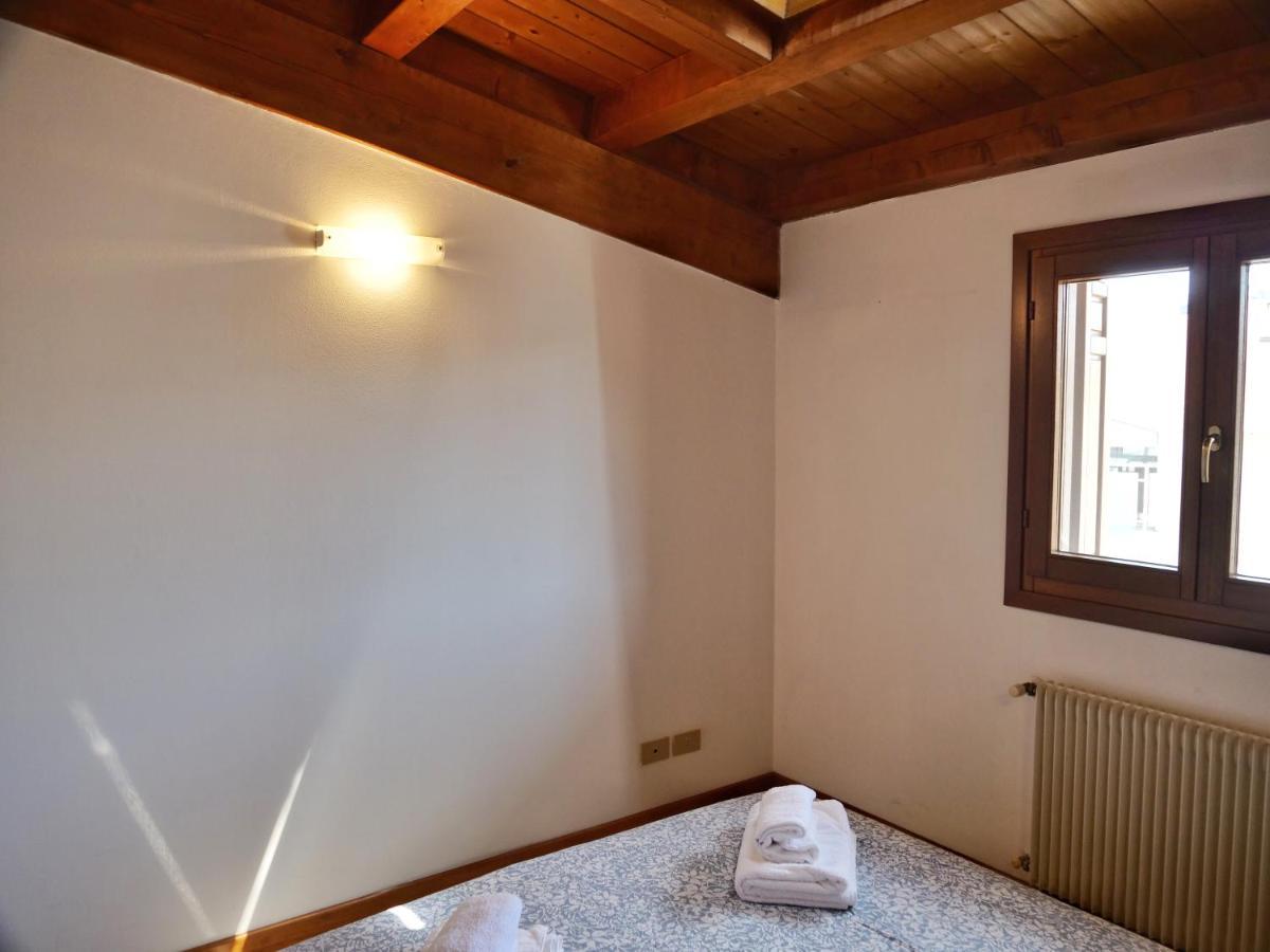 Lounge Del Duca, Centralissimo Bicamere Su Due Livelli - Posto Auto A Richesta Grado Zewnętrze zdjęcie